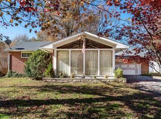 2517 N 13th St, Herrin, IL 62948