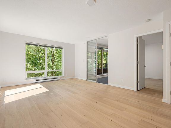 2nd image of 1055 Homer St #401