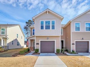 16042 Red Buckeye Ln, Huntersville, NC 28078