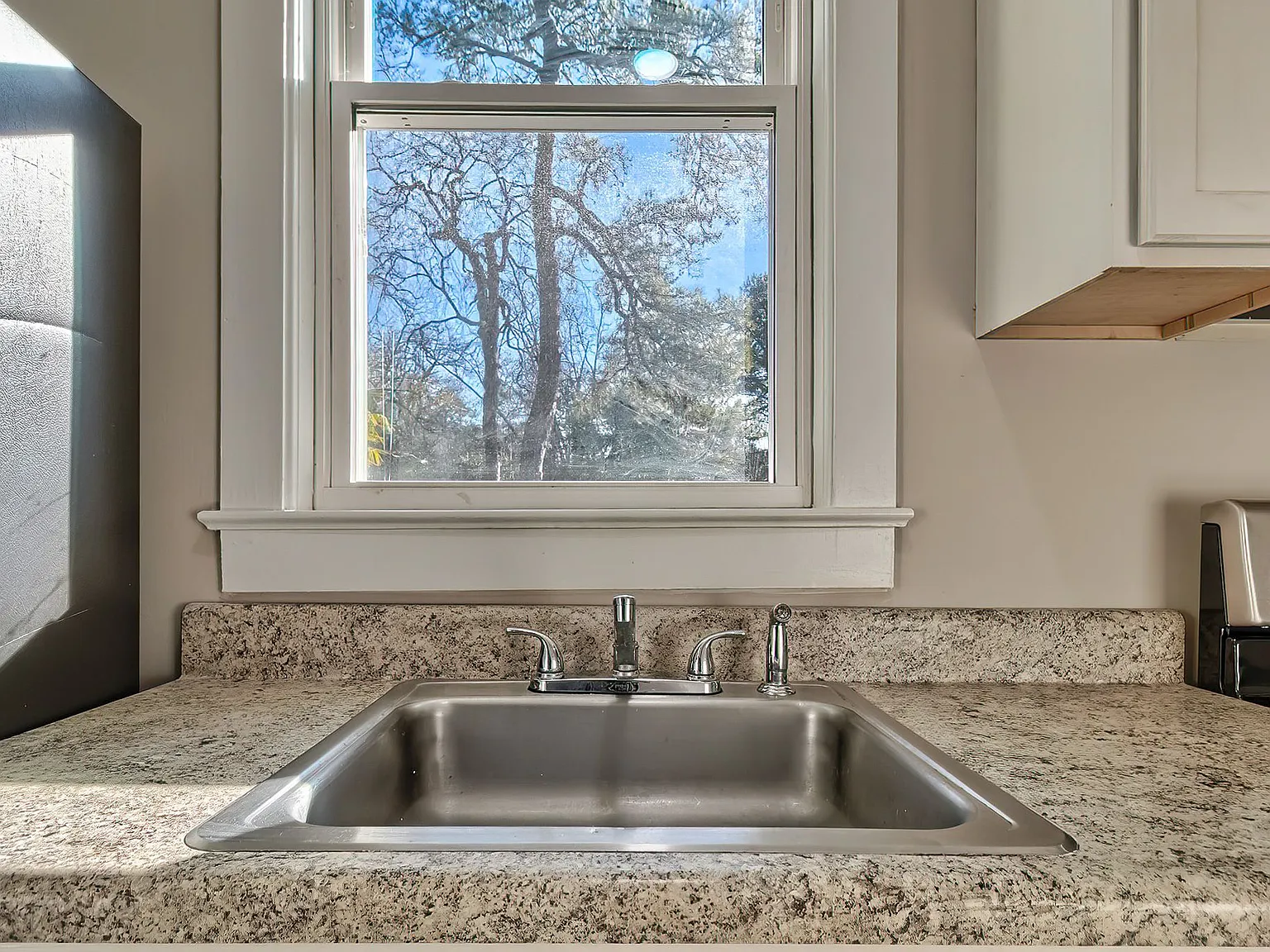 1 bed, 1.0 bath, 550 sqft, $1,100 — Photo 4