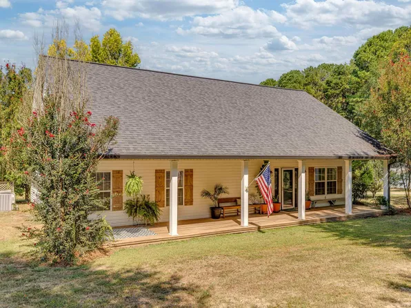 641 Russell Rd, Calhoun, LA 71225