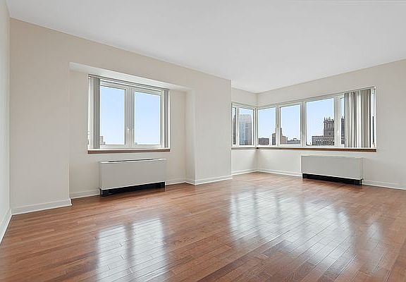 3rd image of 425 5th Ave APT 40B
