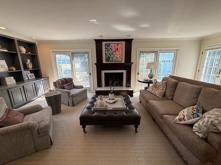 67 Stanton Ln — Photo 4