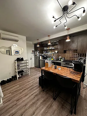 Rented by Nooklyn NYC LLC | media 29