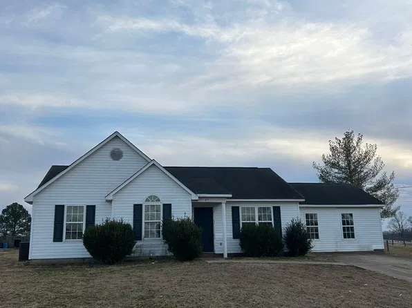24 Rambling Creek Dr, Oakfield, TN 38362