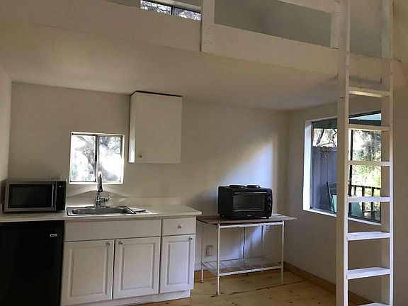 2nd image of 1262 N Topanga Canyon Blvd #F