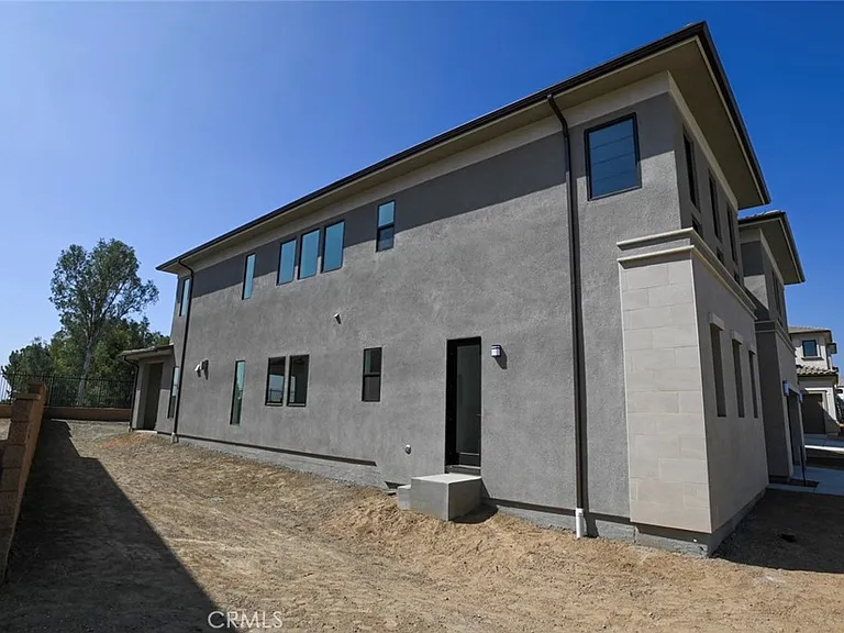 20552 Edgewood Ct — Photo 5
