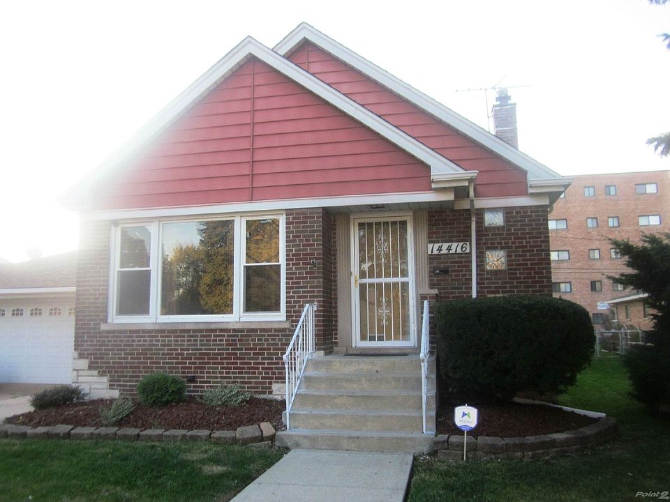 Riverdale 14416 Emerald 102416 011
