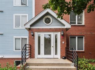 12 Timberwood Dr UNIT 203, Goffstown, NH 03045