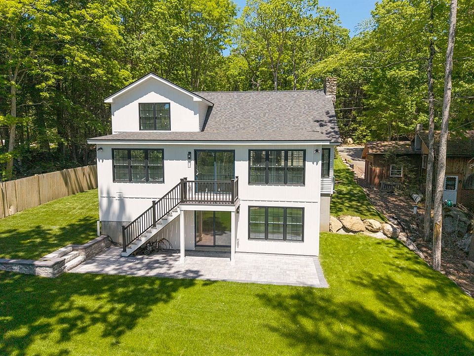 1st image of 39 Lakeview Dr