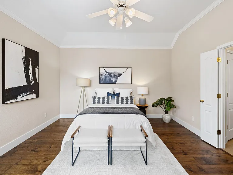 8112 Cobblestone — Photo 20