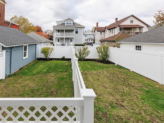 4th image of 75 Foster Rd #1