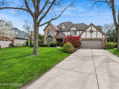 1181 Midwest Ln, Wheaton, IL, 60189