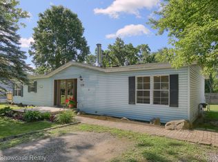 9095 Funston Blvd, White Lake, MI