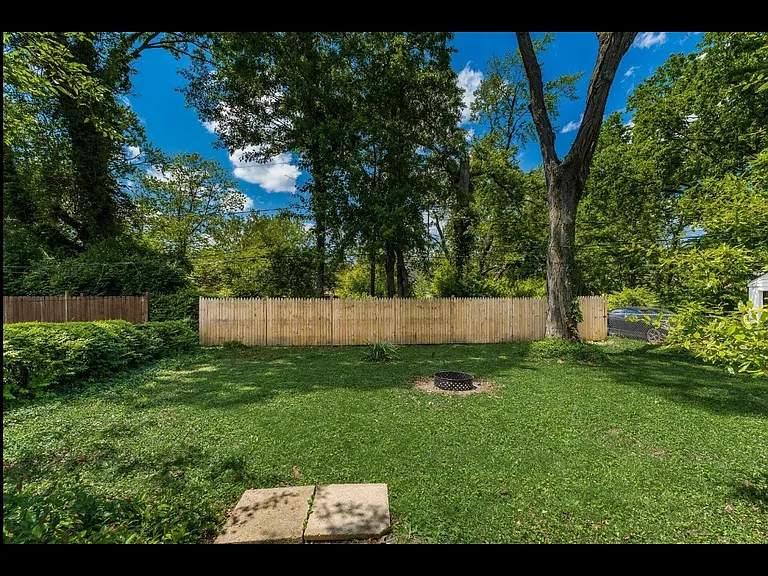 59 N Ashburton Rd — Photo 28