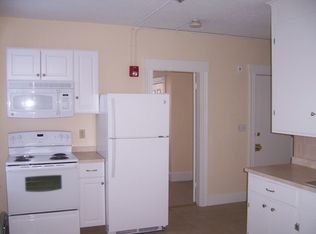 64 7th Ave APT 2, Woonsocket, RI 02895