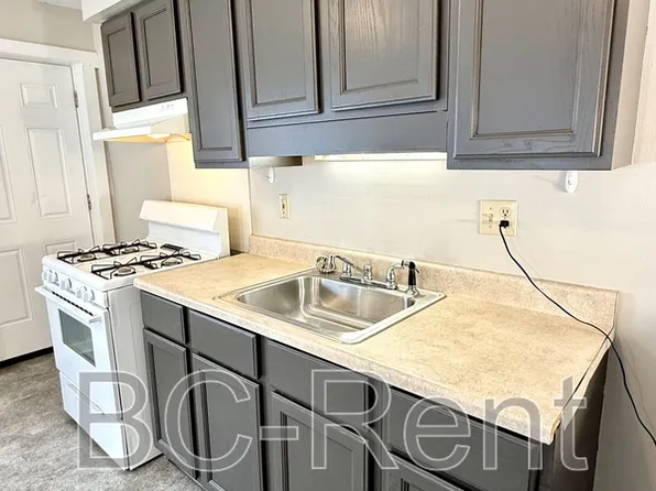 400 Beaver Ave, Midland, PA 15059