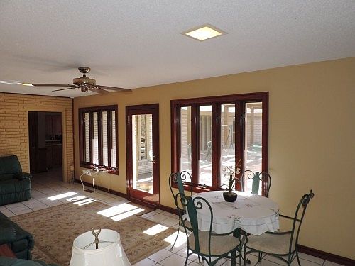 4th image of 3619 Crestwyn Dr