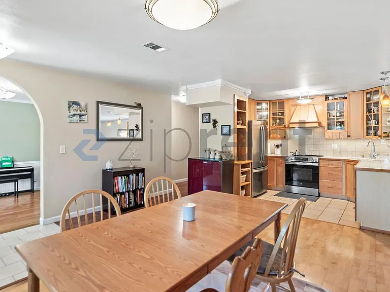 7525 Hazelnut Dr — Photo 14