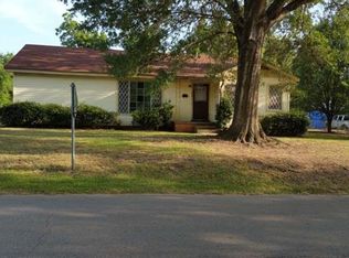 721 Tyler St, Jacksonville, TX 75766