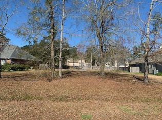 70 Walnut Pl, Covington, LA 70433