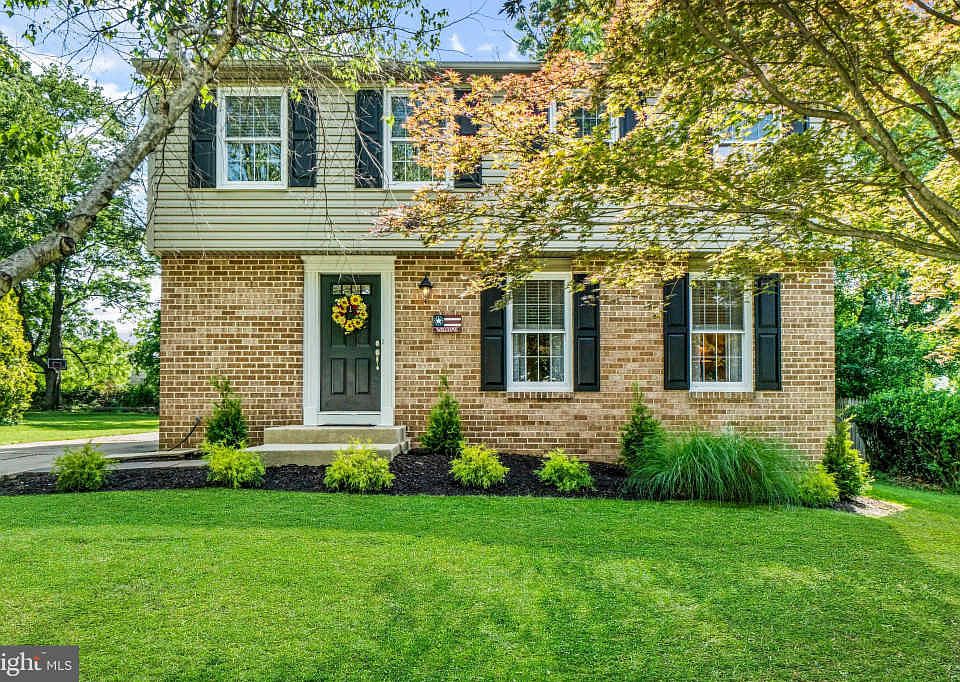 1st image of 2033 McKinley Ct