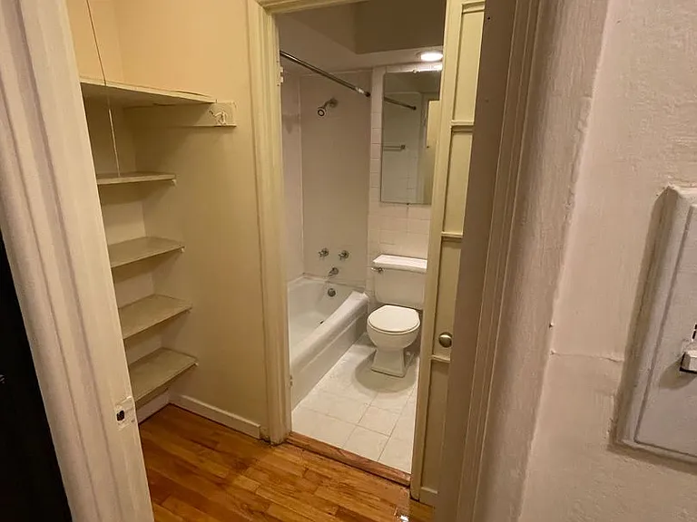 Lakeview Living! — Photo 35