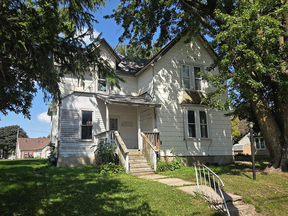 1st image of 264 Euclid St