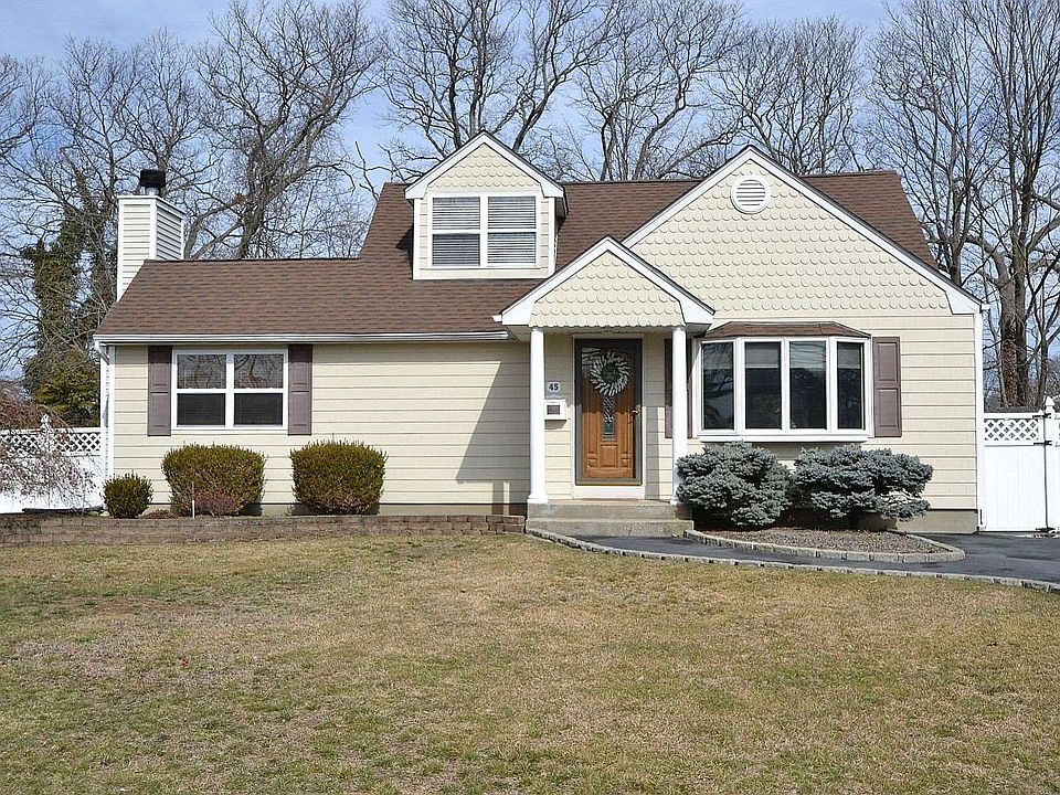 45 Beecher Avenue, East Islip, NY 11730 Zillow