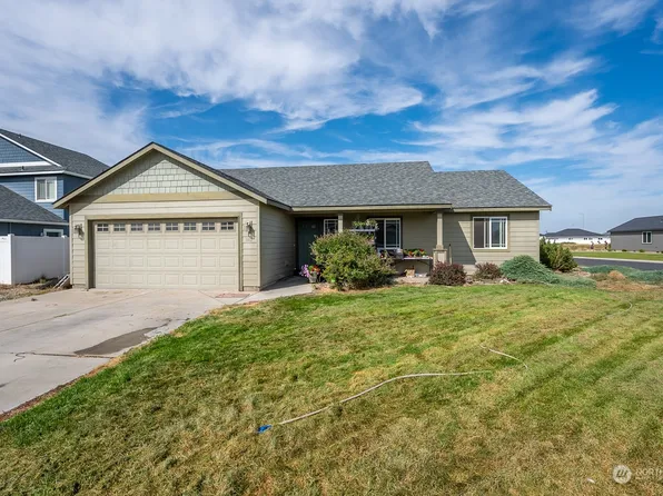 813 5th Avenue NE, Ephrata, WA 98823