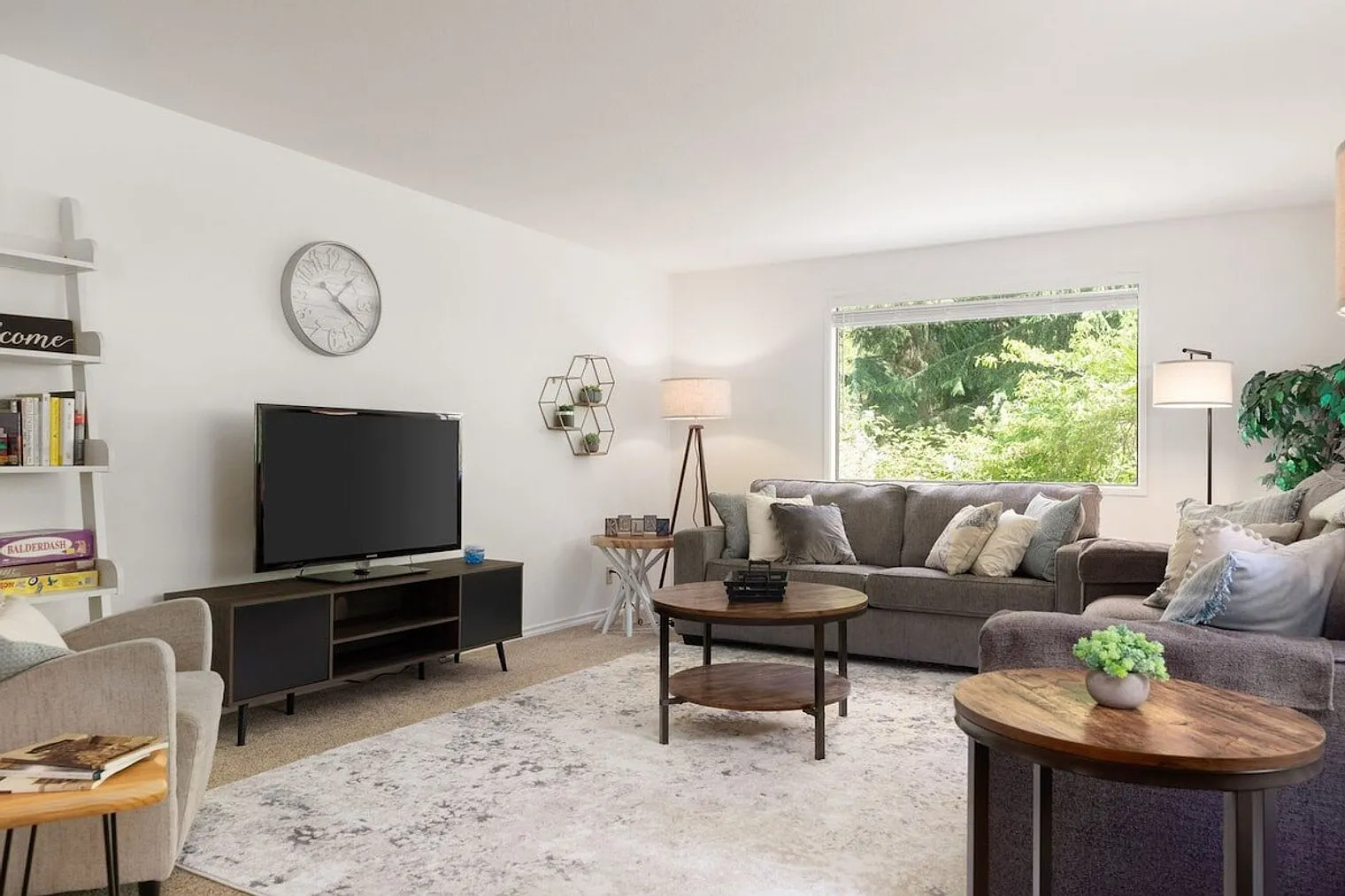 4 bed, 3.5 bath, $8,805 — Photo 4
