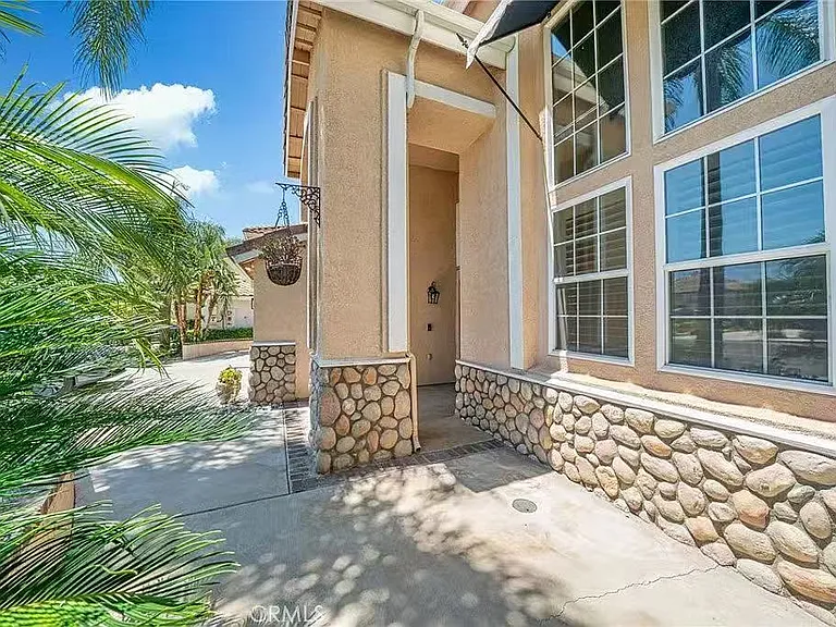 39647 Dartanian Pl — Photo 8