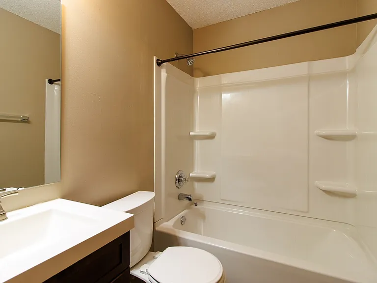 4119 Manasota Ct — Photo 15