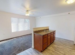 2501 24th St APT 115, Des Moines, IA 50310
