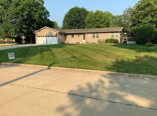 1204 Riverside Dr, Jefferson, IA 50129