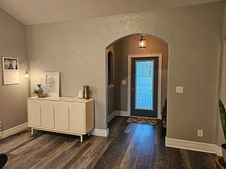 176 Scuba Dr — Photo 2