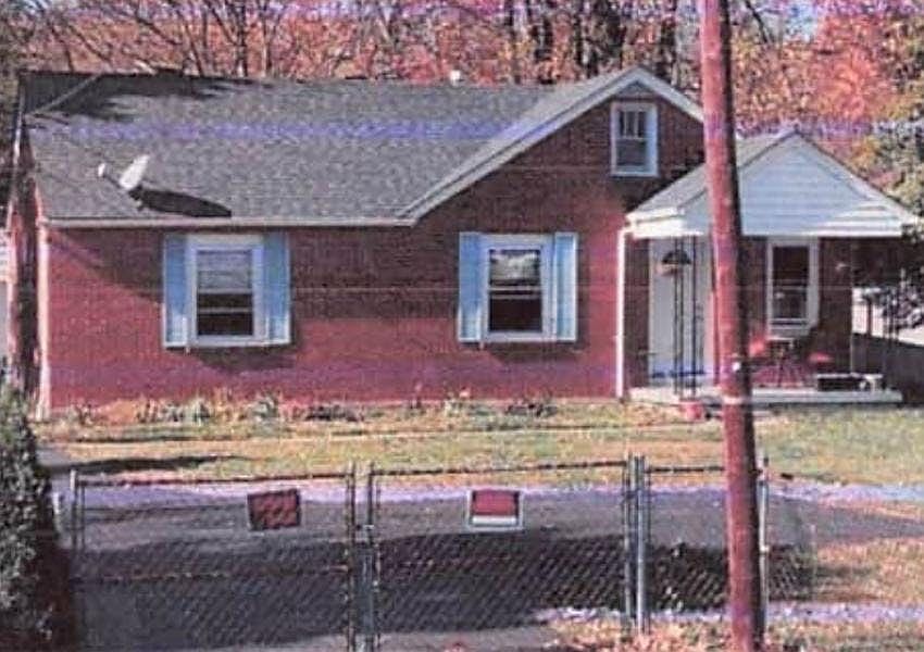 1st image of 7630 3rd Street Rd