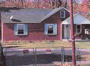 7630 3rd Street Rd, Louisville, KY 40214