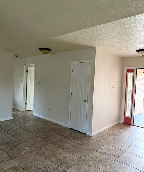550 Dewey Rd — Photo 5