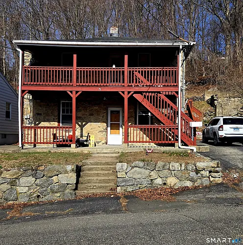 73 Woodbridge Ave Photo 1