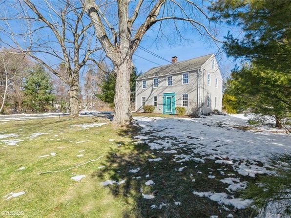 8 Shares Ln #8, South Windsor, CT 06074