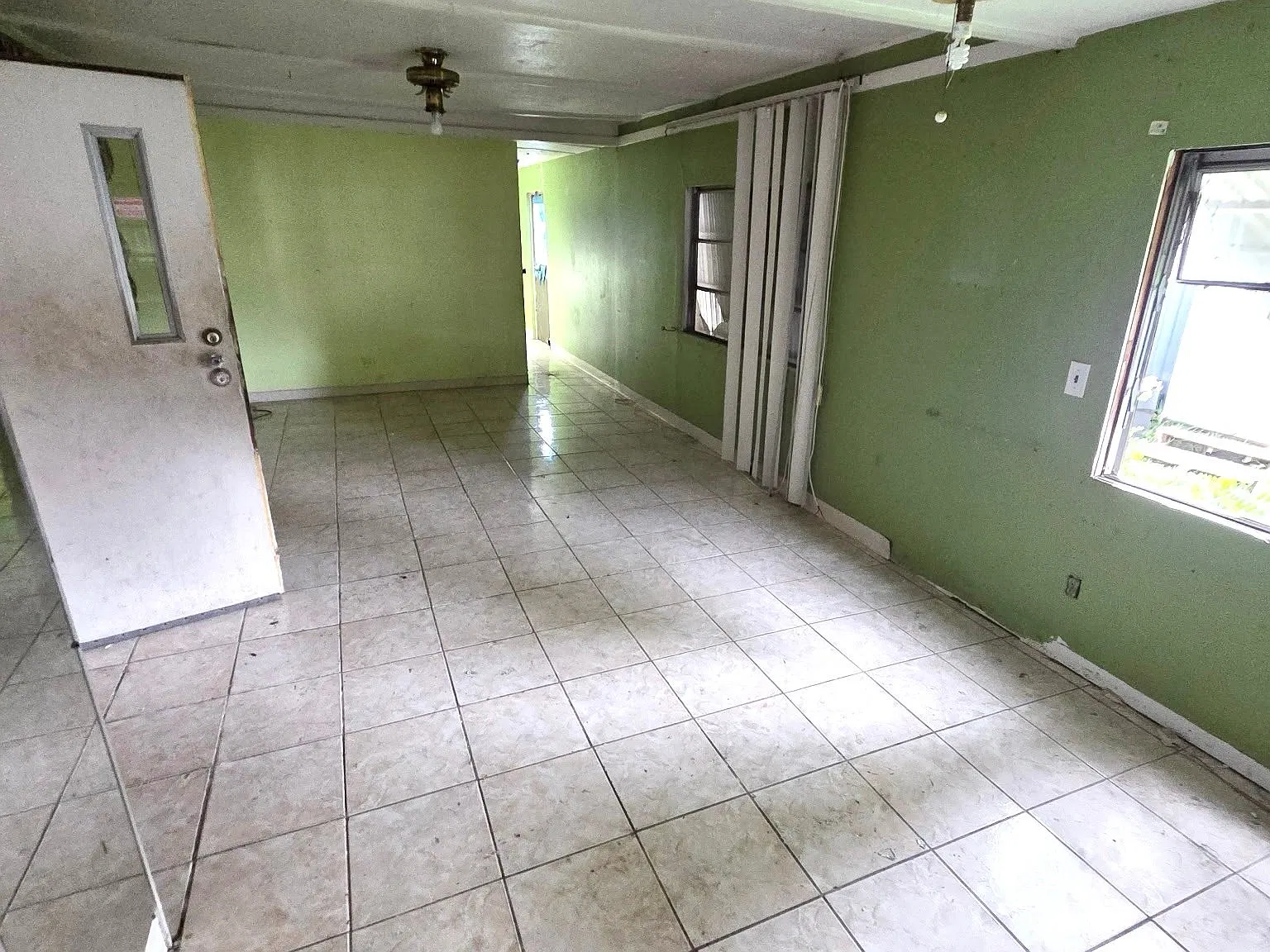 2 Bed 2 Bath Handyman Special Davie Fl — Photo 4
