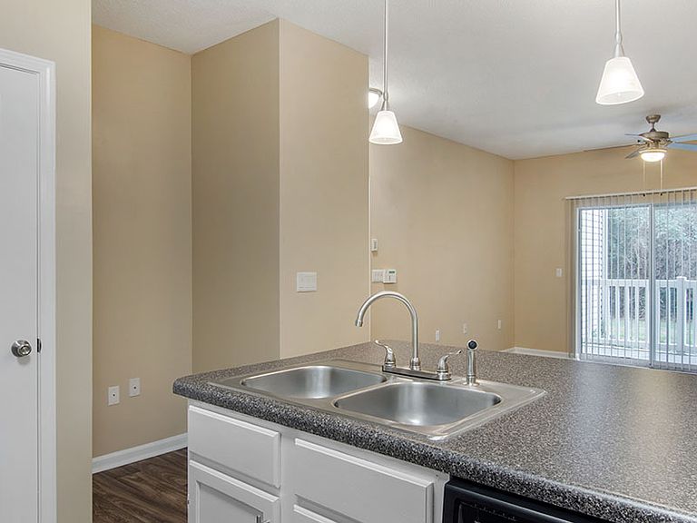 Mainstreet at Conyers Apartments - Conyers, GA | Zillow