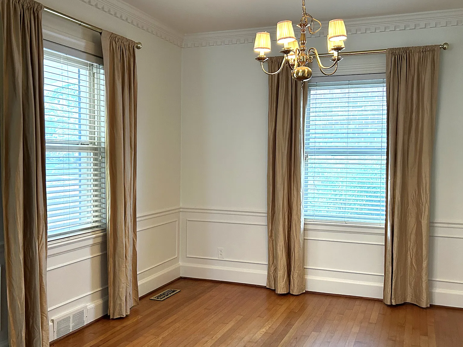 3 bed, 1865 sqft, $2,800 — Photo 3