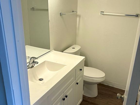 5th image of 4841 Jessie Ave APT 19