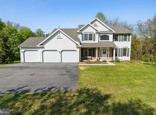 91 Sycamore Ln, Glenmoore, PA 19343