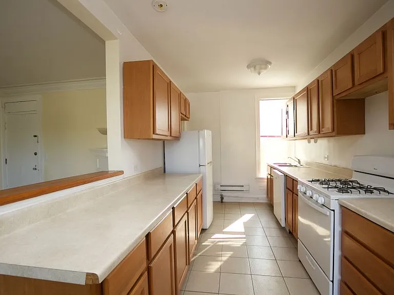 918 Green Bay Rd #L2 — Photo 2