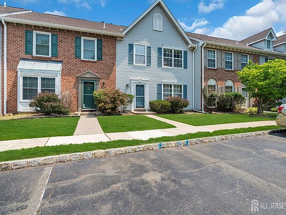 2nd image of 91 Chelsea Ct #14