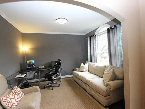 3rd image of 3550 Southmont Ct