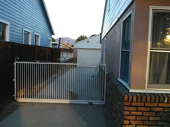 2nd image of 3587 N Arrowhead Ave
